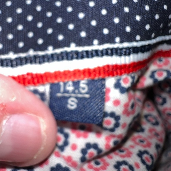 Soul Of London Ditzy Flower Button Up - Picture 11 of 12